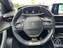 Peugeot e-2008 EV GT Pack 50 kWh 136pk Range tot 320 km Panoramadak