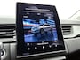 Renault Captur 1.6 E-Tech Plug-in Hybrid 160 Intens | Apple Carplay/Android Auto | Autonomous Emergency Braking | Cruise Control | Electronic Climate Control | Kunstlederen/stof bekleding | LED koplampen | lichtmetalen velgen 17 |
