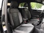 Volkswagen T-Roc 1.5 TSI R-Line 150PK DSG | Navigatie | Trekhaak | LED plus | 18" Lmv | Achteruitrijcamera | Stoel/stuurverwarming