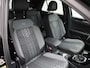 Volkswagen T-Roc 1.5 TSI R-Line Edition 150 PK| Elektrische Achterklep | Dodehoekdetectie | Stoelverwarming | Stuurwielverwarming | LED Plus | Achteruitrijcamera
