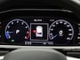 Volkswagen T-Roc 1.5 TSI R-Line Edition 150 PK| Elektrische Achterklep | Dodehoekdetectie | Stoelverwarming | Stuurwielverwarming | LED Plus | Achteruitrijcamera