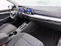 Volkswagen Golf 1.0 eTSI Life DSG / Virtual cockpit / Adaptive cruise / Navi