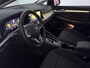 Volkswagen Golf 1.0 eTSI Life DSG / Virtual cockpit / Adaptive cruise / Navi