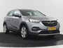 Opel Grandland X 1.6 Turbo Business Executive | Trekhaak | Stoelverwarming | Carplay | Navigatie | Stuurverwarming | Climate control | 18'' | Parkeerhulp | Bluetooth | Cruise control