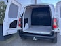 Peugeot Partner 1.5 BlueHDi 130 EAT8 S&S L1 Camera | Houten Vloer | Trekhaak | Parkeersensoren | Carplay | Digitaal Dashboard | Achteruitrijcamera | Airco | Apple Carplay/Android Auto|telefoonintegratie premium
