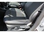 Ford Puma 1.0-125pk EcoBoost Mild-Hybrid Titanium X. Garantie t/m 07-03-2028 ! Slechts 7.400km ! Cruise cntrl, climate cntrl, stoel-, stuur- en voorraamverw., draadloos opladen telefoon, trekhaak afneembaar, navigatie, telefoonvoorb., LM wielen, B&O soundsyst., digitaal dashboard etc.