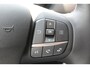 Ford Puma 1.0-125pk EcoBoost Mild-Hybrid Titanium X. Garantie t/m 07-03-2028 ! Slechts 7.400km ! Cruise cntrl, climate cntrl, stoel-, stuur- en voorraamverw., draadloos opladen telefoon, trekhaak afneembaar, navigatie, telefoonvoorb., LM wielen, B&O soundsyst., digitaal dashboard etc.