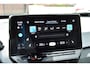 Volkswagen ID.3 Business 58 kWh First Edition | Camera | Stoelverwarming | Trekhaak |