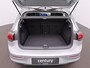 Volkswagen Golf 1.0 TSI Life Adaptive cruise / Navi / DAB / Achteruitrijcamera / Sfeerverlichting