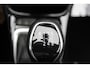 Opel Crossland 1.2 110 pk Turbo Elegance , Mooie hoge zit Climate control , Cruise control , AGR stoelen voor , Camera Navigatie , LM velgen , Parkeersensoren V+A