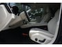 Volvo V60 T6 350pk AWD Core | Lighting | Trekhaak | Business Edition