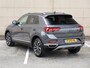 Volkswagen T-Roc 1.5 TSI Style 150pk DSG | Navigatie| Cruise control | LED | Camera | Digital Dashboard | Stoelverwarming |