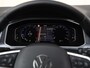 Volkswagen T-Roc 1.5 TSI Style 150pk DSG | Navigatie| Cruise control | LED | Camera | Digital Dashboard | Stoelverwarming |