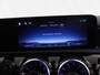 Mercedes-Benz A-klasse 180 Star Edition AMG Line | Achteruitrijcamera | Keyless go | Sfeerverlichting | Stoelverwarming | Panoramaschuifdak |