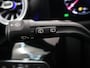Mercedes-Benz A-klasse 180 Star Edition AMG Line | Achteruitrijcamera | Keyless go | Sfeerverlichting | Stoelverwarming | Panoramaschuifdak |