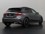 Mercedes-Benz A-klasse 180 Star Edition AMG Line | Achteruitrijcamera | Keyless go | Sfeerverlichting | Stoelverwarming | Panoramaschuifdak |