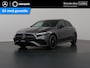 Mercedes-Benz A-klasse 180 Star Edition AMG Line | Achteruitrijcamera | Keyless go | Sfeerverlichting | Stoelverwarming | Panoramaschuifdak |