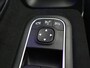 Mercedes-Benz A-klasse 180 Star Edition AMG Line | Achteruitrijcamera | Keyless go | Sfeerverlichting | Stoelverwarming | Panoramaschuifdak |
