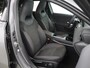 Mercedes-Benz A-klasse 180 Star Edition AMG Line | Achteruitrijcamera | Keyless go | Sfeerverlichting | Stoelverwarming | Panoramaschuifdak |