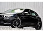Mercedes-Benz A-klasse 180 Luxury Line | Sfeerverlichting | Pano-dak | AMG 19" LMV |
