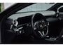 Mercedes-Benz A-klasse 180 Luxury Line | Sfeerverlichting | Pano-dak | AMG 19" LMV |