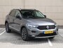 Volkswagen T-Roc 1.5 TSI Sport 150PK DSG | Led | Navigatie | Stoelverwarming | Camera | Keyless