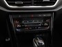 Volkswagen T-Roc 1.5 TSI R-Line Business | 150 pk | 1e eigenaar | Navigatie | LED Matrix | Trekhaak | 19" Misano | Panaramadak |