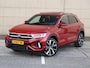 Volkswagen T-Roc 1.5 TSI R-Line Business | 150 pk | 1e eigenaar | Navigatie | LED Matrix | Trekhaak | 19" Misano | Panaramadak |