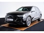 Audi Q8 e-tron 55 quattro S Edition 115 kWh Panoramadak - Adaptieve Cruise Control - Audi virtual mirrors - Stoelverwarming vóór - Elektrisch verstelbaar stuurwiel - Uitgebreide interieurvoorverwarming -