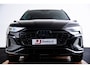 Audi Q8 e-tron 55 quattro S Edition 115 kWh Panoramadak - Adaptieve Cruise Control - Audi virtual mirrors - Stoelverwarming vóór - Elektrisch verstelbaar stuurwiel - Uitgebreide interieurvoorverwarming -