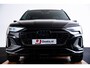 Audi Q8 e-tron 55 quattro S Edition 115 kWh Panoramadak - Adaptieve Cruise Control - Audi virtual mirrors - Stoelverwarming vóór - Elektrisch verstelbaar stuurwiel - Uitgebreide interieurvoorverwarming -