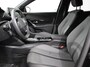 Peugeot 2008 1.2 Allure 136pk Hybrid Automaat Camera 360 Climate control Cruise control Adaptive Stoelverwarming Parkeersensoren Navigatie Apple Carplay/ Android Auto Lichtmetalen velgen Led