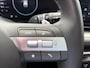 Hyundai Kona 1.6 GDI HEV 141pk Comfort Smart | Camera | Draadloos carplay | Climate control | Adaptive cruise control | Dodehoekdetectie | Elektrische achterklep | Full Led koplampen | 18'' velgen | Stuurverwarming | Stoelverwarming