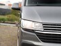 Volkswagen Transporter 2.0 TDI 150pk L2H1 Comfortline | Rolstoelbus | Airco | Cruise control | Achteruitrijcamera | Navigatie via App connect | Trekhaak | 16" LM velgen | Betimmering |