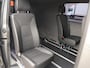 Volkswagen Transporter 2.0 TDI 150pk L2H1 Comfortline | Rolstoelbus | Airco | Cruise control | Achteruitrijcamera | Navigatie via App connect | Trekhaak | 16" LM velgen | Betimmering |