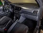 Volkswagen T-Cross 1.0 TSI 2x R-Line / 115pk / Dodehoek herkenning / Automatische klimaatregeling /