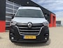 Renault Master T35 2.3 dCi 150 L2H2 Red Edition Multimedia systeem, Trekhaak 3,5T, Flitsers voor en achter, Achteruitrijcamera, Draadloos laden telefoon.