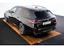 BMW i5 Touring eDrive40 M Sport Edition 84 kWh Trekhaak - B&W - Driving/Parking Assistant Professional - Head up - Stuurwielrandverwarming - Getinte Ruiten - Stoelventilatie - Stoelverwarming voor/achter -