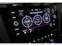 Volkswagen Golf 2.0 TSI GTI TCR / Akrapovic uitlaat / Panoramadak / Stoelverwarming / Apple Carplay - Android Auto / Ambienteverlichting / DCC / Climatronic / Adaptive Cruise Control / 18'' LMV / Digitaal instrumentenpaneel