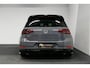 Volkswagen Golf 2.0 TSI GTI TCR / Akrapovic uitlaat / Panoramadak / Stoelverwarming / Apple Carplay - Android Auto / Ambienteverlichting / DCC / Climatronic / Adaptive Cruise Control / 18'' LMV / Digitaal instrumentenpaneel
