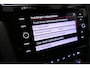 Volkswagen Golf 2.0 TSI GTI TCR / Akrapovic uitlaat / Panoramadak / Stoelverwarming / Apple Carplay - Android Auto / Ambienteverlichting / DCC / Climatronic / Adaptive Cruise Control / 18'' LMV / Digitaal instrumentenpaneel