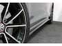 Volkswagen Golf 2.0 TSI GTI TCR / Akrapovic uitlaat / Panoramadak / Stoelverwarming / Apple Carplay - Android Auto / Ambienteverlichting / DCC / Climatronic / Adaptive Cruise Control / 18'' LMV / Digitaal instrumentenpaneel