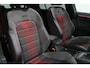 Volkswagen Golf 2.0 TSI GTI TCR / Akrapovic uitlaat / Panoramadak / Stoelverwarming / Apple Carplay - Android Auto / Ambienteverlichting / DCC / Climatronic / Adaptive Cruise Control / 18'' LMV / Digitaal instrumentenpaneel