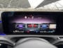 Mercedes-Benz A-klasse 180 Star Edition AMG Line | Night | Panoramadak | Sfeerverlichting | 19" Multispaaks | Parkeercamera | Stoelverwarming |