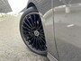 Mercedes-Benz A-klasse 180 Star Edition AMG Line | Night | Panoramadak | Sfeerverlichting | 19" Multispaaks | Parkeercamera | Stoelverwarming |