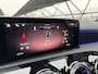 Mercedes-Benz A-klasse 180 Star Edition AMG Line | Night | Panoramadak | Sfeerverlichting | 19" Multispaaks | Parkeercamera | Stoelverwarming |