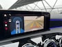 Mercedes-Benz A-klasse 180 Star Edition AMG Line | Night | Panoramadak | Sfeerverlichting | 19" Multispaaks | Parkeercamera | Stoelverwarming |