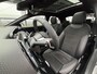 Mercedes-Benz A-klasse 180 Star Edition AMG Line | Night | Panoramadak | Sfeerverlichting | 19" Multispaaks | Parkeercamera | Stoelverwarming |