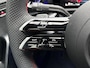 Mercedes-Benz A-klasse 180 Star Edition AMG Line | Night | Panoramadak | Sfeerverlichting | 19" Multispaaks | Parkeercamera | Stoelverwarming |