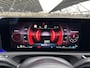 Mercedes-Benz A-klasse 180 Star Edition AMG Line | Night | Panoramadak | Sfeerverlichting | 19" Multispaaks | Parkeercamera | Stoelverwarming |